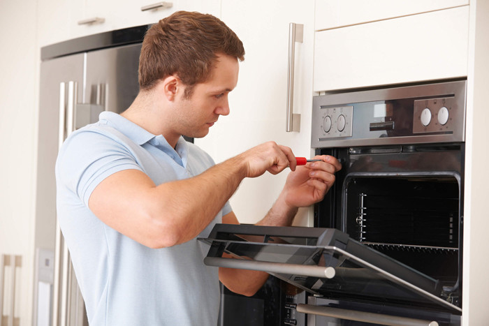 Dịch vụ sửa lò vi sóng quận 1 luôn nhanh chóng có mặt