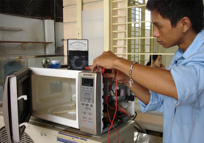Sửa lò vi sóng quận 1