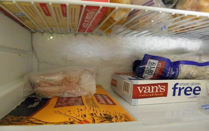 Biểu hiện tủ lạnh bị đóng tuyết